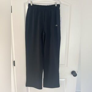 ALO Accolade Black Sweatpants